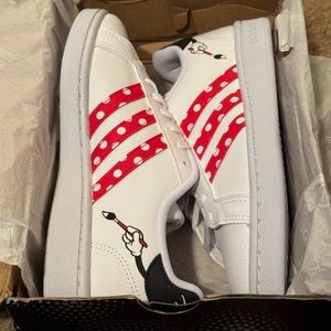 Disney Minnie Mouse Adidas Grand Court